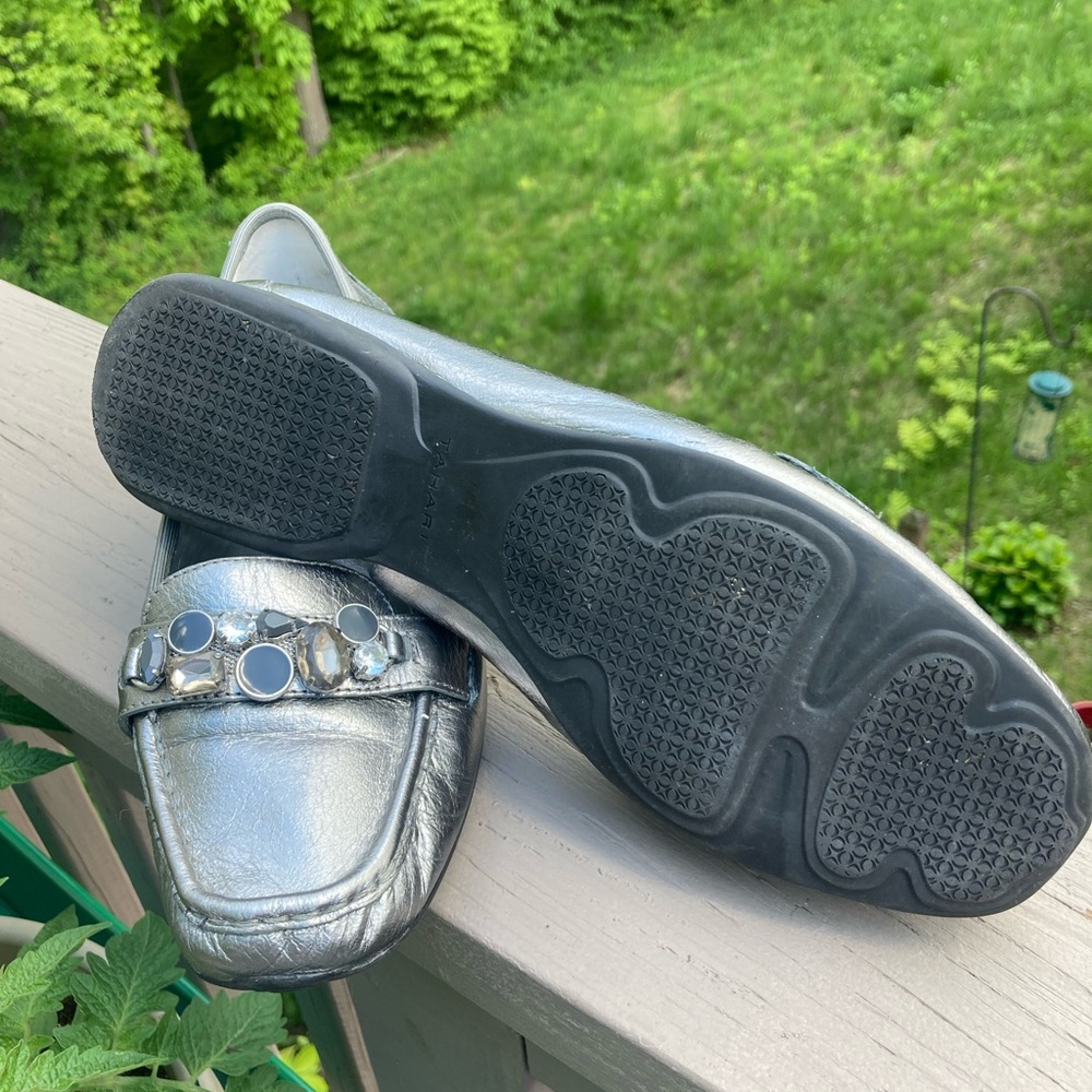 Tahari Metallic Silver Embellished Flats - Picture 5 of 8